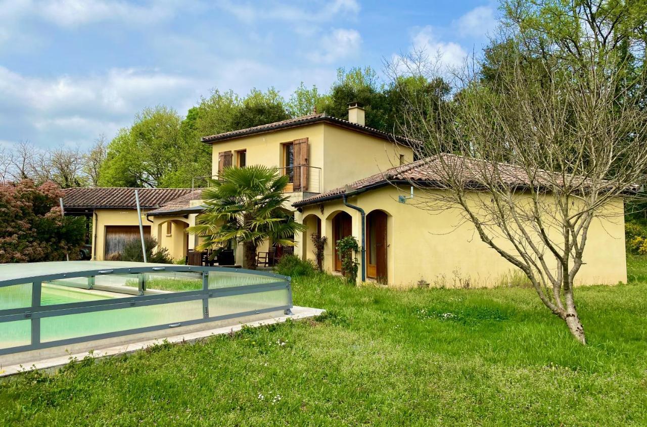 Villa De La Croix De La Main Veyrignac Exterior photo